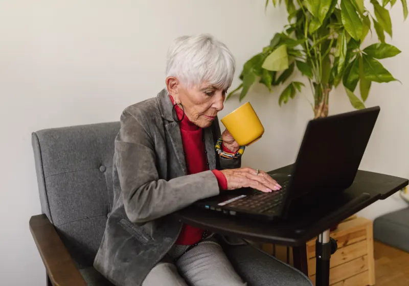 Email e serviços online